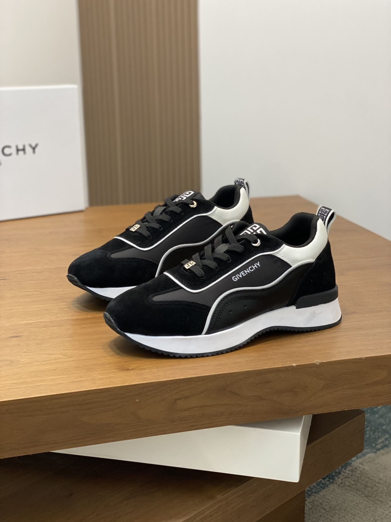 Givenchy Sneakers